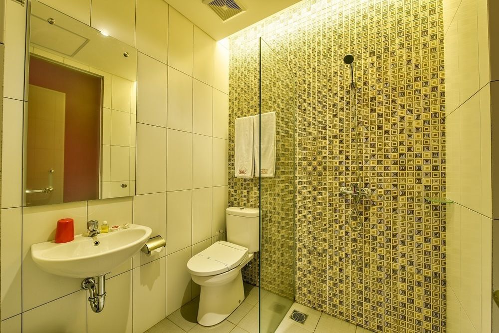 Cherry Homes Express Hotel Бандунг Экстерьер фото